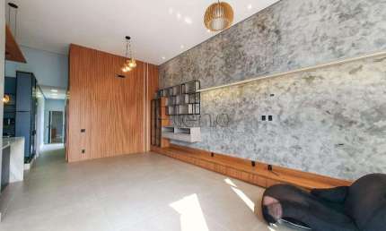 Casa à venda com 3 quartos no Residencial Santa Maria, Valinhos.