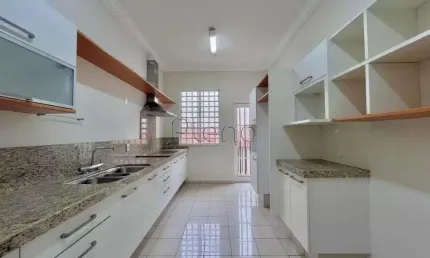 Sobrado à venda em Campinas, Jardim das Paineiras, com 4 quartos, com 334 m²