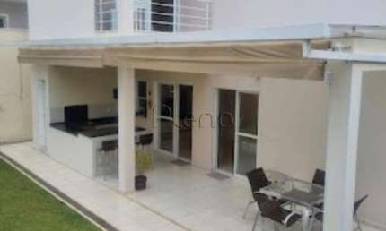 Casa à venda com 3 quartos, no Condomínio Villagio Capriccio, bairro Rainha em Louveira, São Paulo.