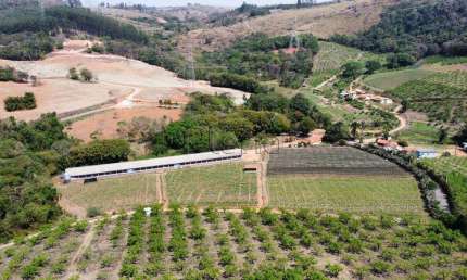 Sítio à venda em Itatiba, Terras de Savion, com 3 quartos, com 27000 m²