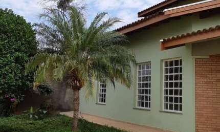 Sobrado à venda em Paulínia, Morumbi, com 4 suítes, com 319.29 m²