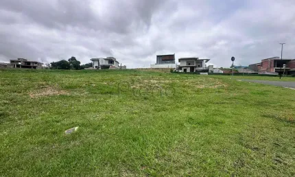 Terreno à venda em Indaiatuba, Morro Torto, com 600.52 m², Villa dos Pinheiros