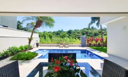 Sobrado à venda em Valinhos, Jardim Recanto, com 4 suítes, com 321.14 m²