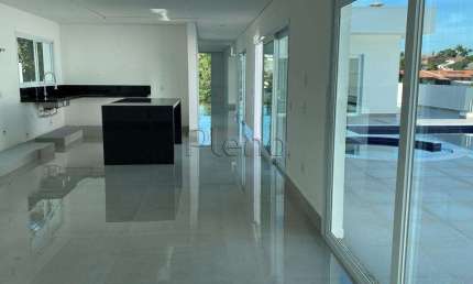 Casa à venda em Vinhedo, Marambaia, com 4 suítes, com 519 m², Condomínio Estância Marambaia