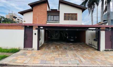 Sobrado à venda em Campinas, Jardim Guarani, com 3 quartos, com 238.75 m²
