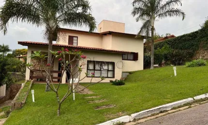 Sobrado à venda em Vinhedo, Vista Alegre, com 3 quartos, com 250 m²
