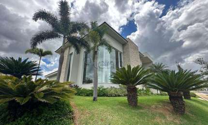 Sobrado à venda em Indaiatuba, Altos da Bela Vista, com 4 suítes, com 800 m², Jardim Vila Paradiso