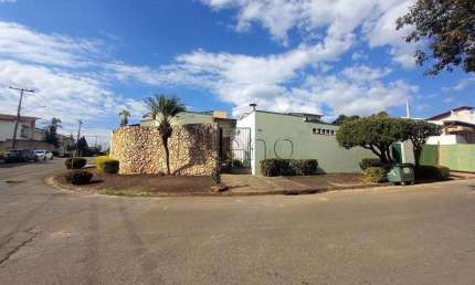 Casa à venda e para alugar em Campinas, Parque Alto Taquaral, com 4 suítes, com 249 m²