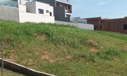 Terreno à venda em Valinhos, Vila Pagano, com 300 m², Bosque da Mata