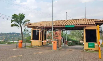 Terreno à venda em Vinhedo, Caixa D´Água, com 1736 m², Residencial Vale da Santa Fé