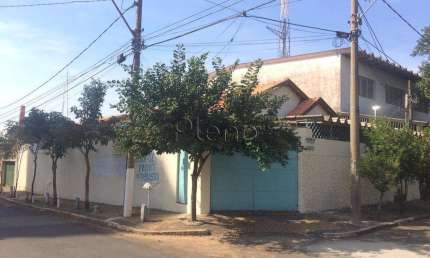 Casa à venda em Campinas, Vila João Jorge, com 3 quartos, com 250 m²