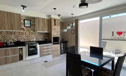 Casa à venda em Paulínia, Parque Brasil 500, com 3 suítes, com 170 m²