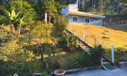 Casa à venda em Vinhedo, Caixa D´Água, com 3 suítes, com 253 m², Residencial Vale da Santa Fé