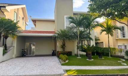 Casa à venda em Valinhos, Pinheiro, com 3 suítes, com 193 m², Condomínio Portal do Jequitibá