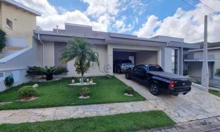 Casa à venda em Valinhos, Loteamento Residencial Santa Gertrudes, com 3 suítes, com 170.6 m²