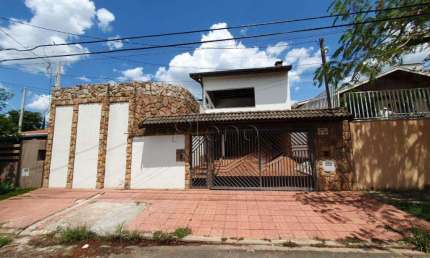Casa à venda em Campinas, Loteamento Caminhos de São Conrado (Sousas), com 3 quartos