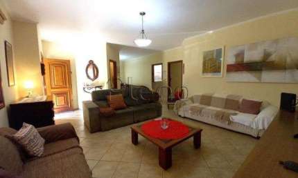 Casa à venda em Campinas, Cidade Universitária, com 4 quartos, com 223 m²