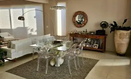 Casa à venda em campinas, swiss park, com 3 suítes, com 350 m²