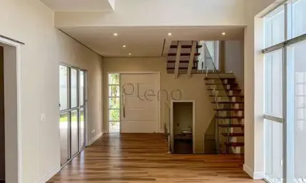 Casa à venda em Valinhos, Chácaras Silvania, com 3 suítes, com 300 m², Porto Seguro Village