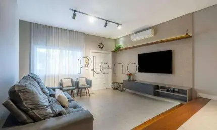 Casa à venda no Condomínio Residencial Terras de São Francisco, no bairro Pinheirinho em Vinhedo.