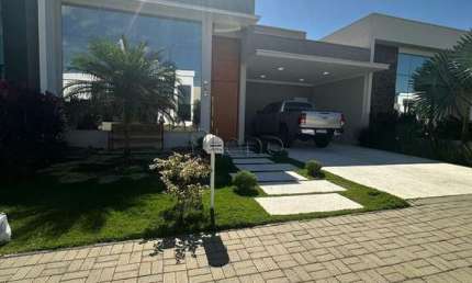 Casa à venda em Indaiatuba, Jardim Residencial Dona Lucilla, com 3 suítes, com 190 m²