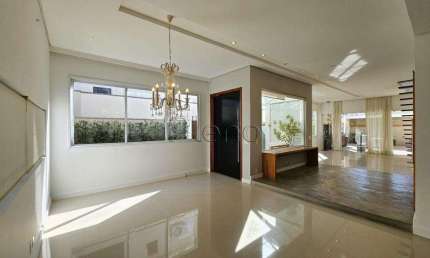 Casa à venda em Indaiatuba, Altos da Bela Vista, com 3 suítes, com 296 m², Jardim Vila Paradiso