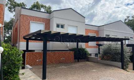Sobrado à venda em Campinas, Bairro das Palmeiras, com 4 suítes, com 200 m²