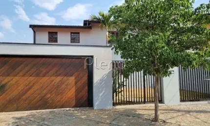 Casa à venda com 3 quartos no Jardim Morumbi, Campinas