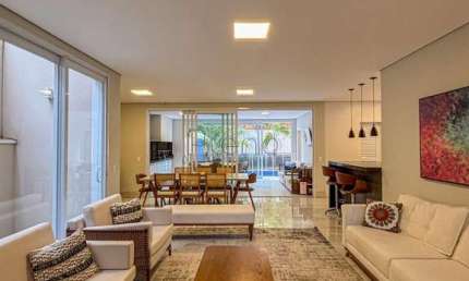 Sobrado para alugar em Campinas, Swiss Park, com 4 suítes, com 352.47 m²