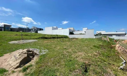 Terreno à venda em Indaiatuba, Colinas de Indaiatuba, com 300 m², Residencial Milano