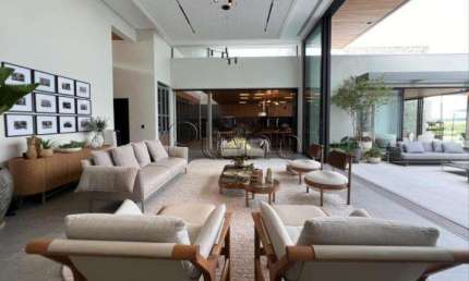 Sobrado à venda em Campinas, Ville Sainte Hélène, com 5 suítes, com 840 m², Ville Sainte Helene