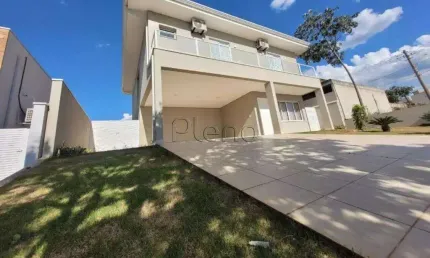 Casa à venda em Paulínia, Parque Brasil 500, com 4 suítes, com 252 m²