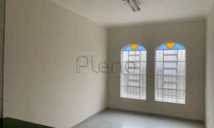 Casa à venda com 3 quartos no Jardim Flamboyant, Campinas.
