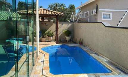 Sobrado à venda em Valinhos, Jardim Paiquerê, com 3 quartos, com 191 m²