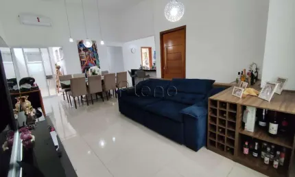 Casa à venda em Paulínia, Cascata, com 3 suítes, com 205 m², Campos do Conde II