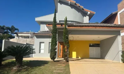 Sobrado à venda em Campinas, Swiss Park, com 4 quartos, sendo 2 suítes, área gourmet e piscina aquecida