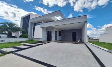 Casa à venda e para alugar em Indaiatuba, Jardins Di Roma, com 3 suítes, com 220 m²