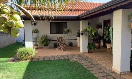 Chácara à venda em Indaiatuba, Colinas de Indaiatuba, com 2 quartos, com 1000 m²