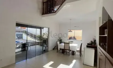Sobrado à venda em Campinas, Jardim Conceição, com 4 quartos, com 250 m²