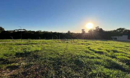 Terreno à venda em Indaiatuba, Chácara Areal, com 300 m², Residencial Reserva da Mata