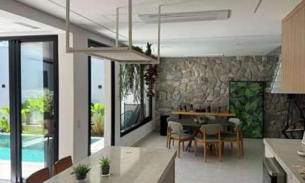 Sobrado à venda em Indaiatuba, Jardim Residencial Dona Maria José, com 3 suítes, com 317 m²