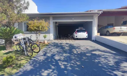 Casa à venda em Paulínia, Cascata, com 2 quartos, com 195 m², Campos do Conde I