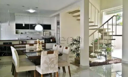 Sobrado à venda em Campinas, Bosque, com 3 quartos, com 210 m²