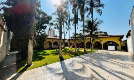 Casa para venda e locação com 4 quartos na Chácara Primavera em Campinas