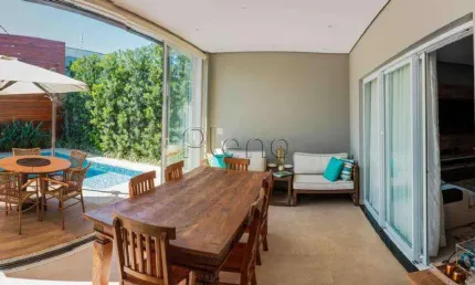 Sobrado à venda em Valinhos, Jardim Lorena, com 3 suítes, com 358 m², Residencial Jardim Fiorella