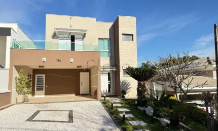 Sobrado à venda em Vinhedo, Pinheirinho, com 4 quartos, com 240 m²