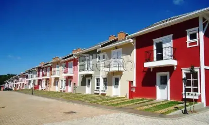 Sobrado à venda em Valinhos, Parque Nova Suíça, com 3 quartos, com 107 m²