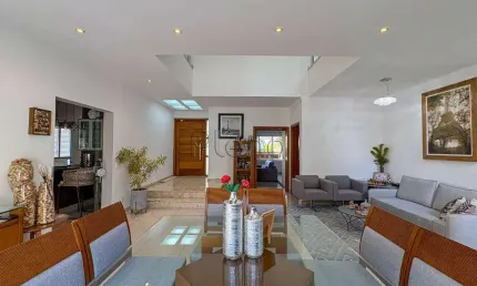 Sobrado à venda em Campinas, Swiss Park, com 3 quartos, com 268 m²