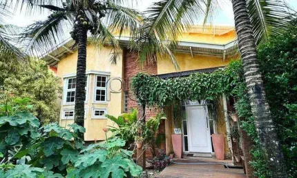 Sobrado à venda em Campinas, Loteamento Alphaville Campinas, com 4 suítes, com 373 m²