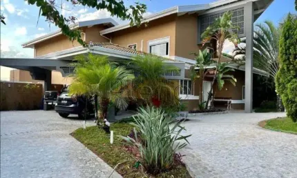 Sobrado à venda em Campinas, Loteamento Alphaville Campinas, com 4 suítes, com 491 m²